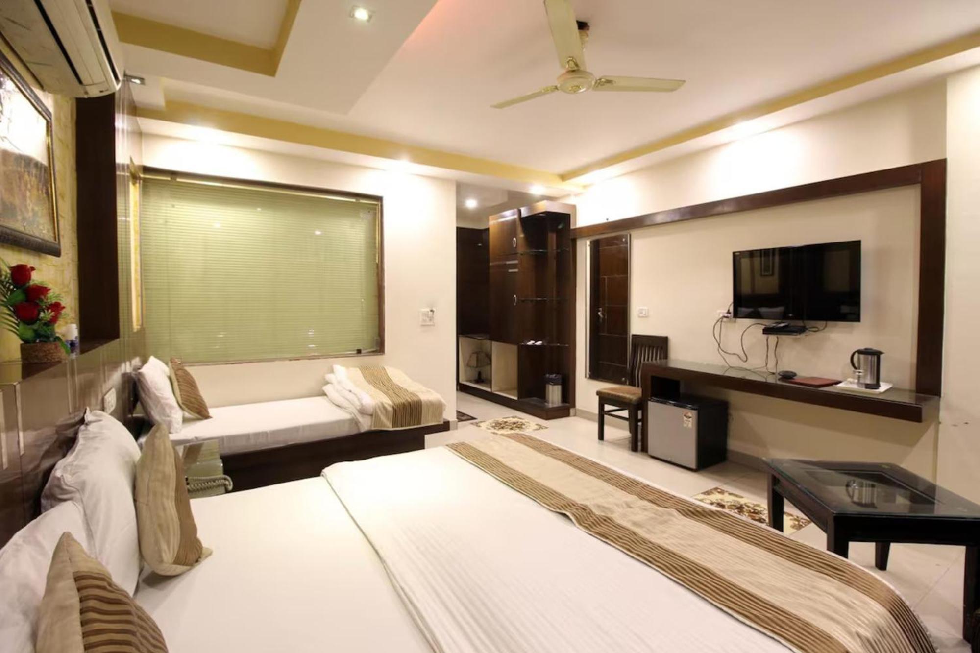 Hotel Star View-Nuova Delhi Esterno foto