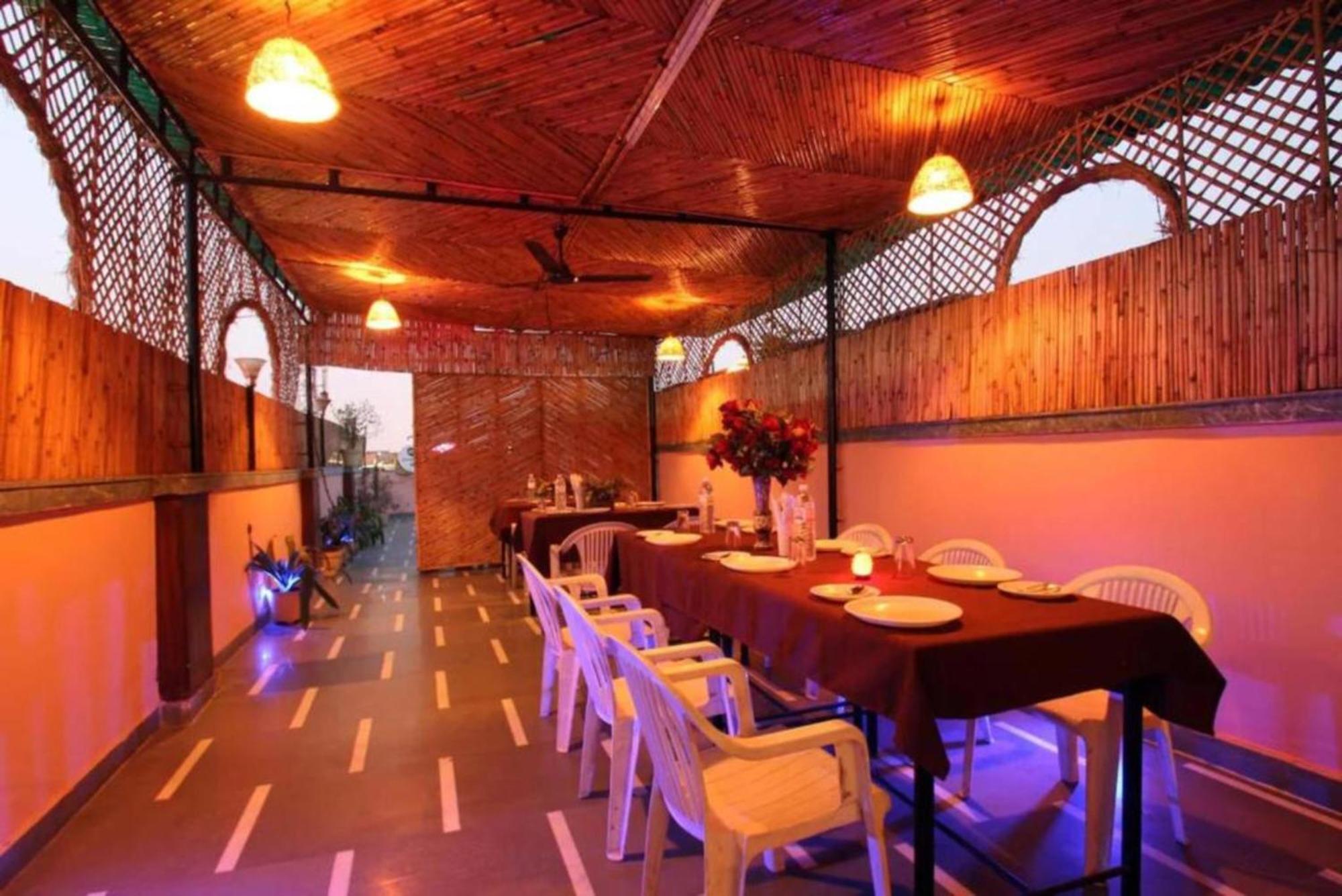 Hotel Star View-Nuova Delhi Esterno foto